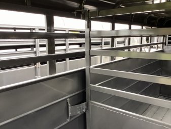 New 2025 S&S 6'8x6'6"x20' Gooseneck Livestock Trailer, 14k