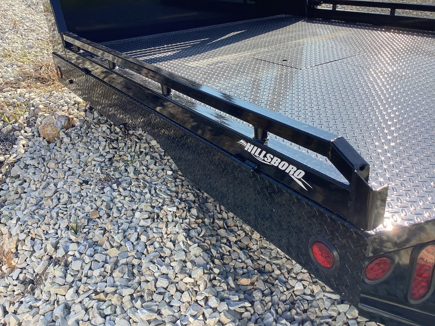 New 2025 Hillsboro GII Fits Single Wheel, Longbed Ford Trucks