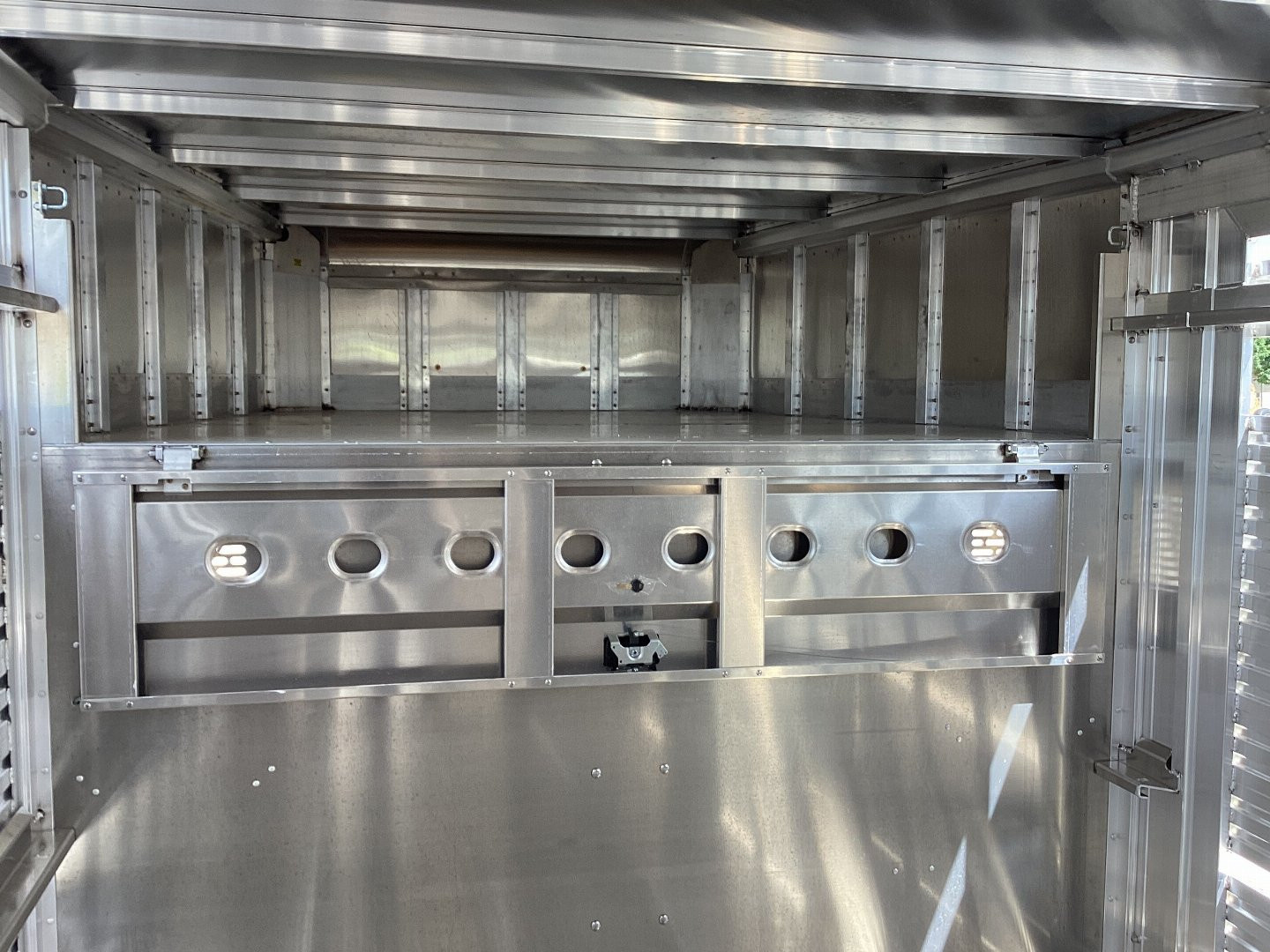 New 2024 EBY 28x8x6'6" Ruff Neck Livestock Trailer