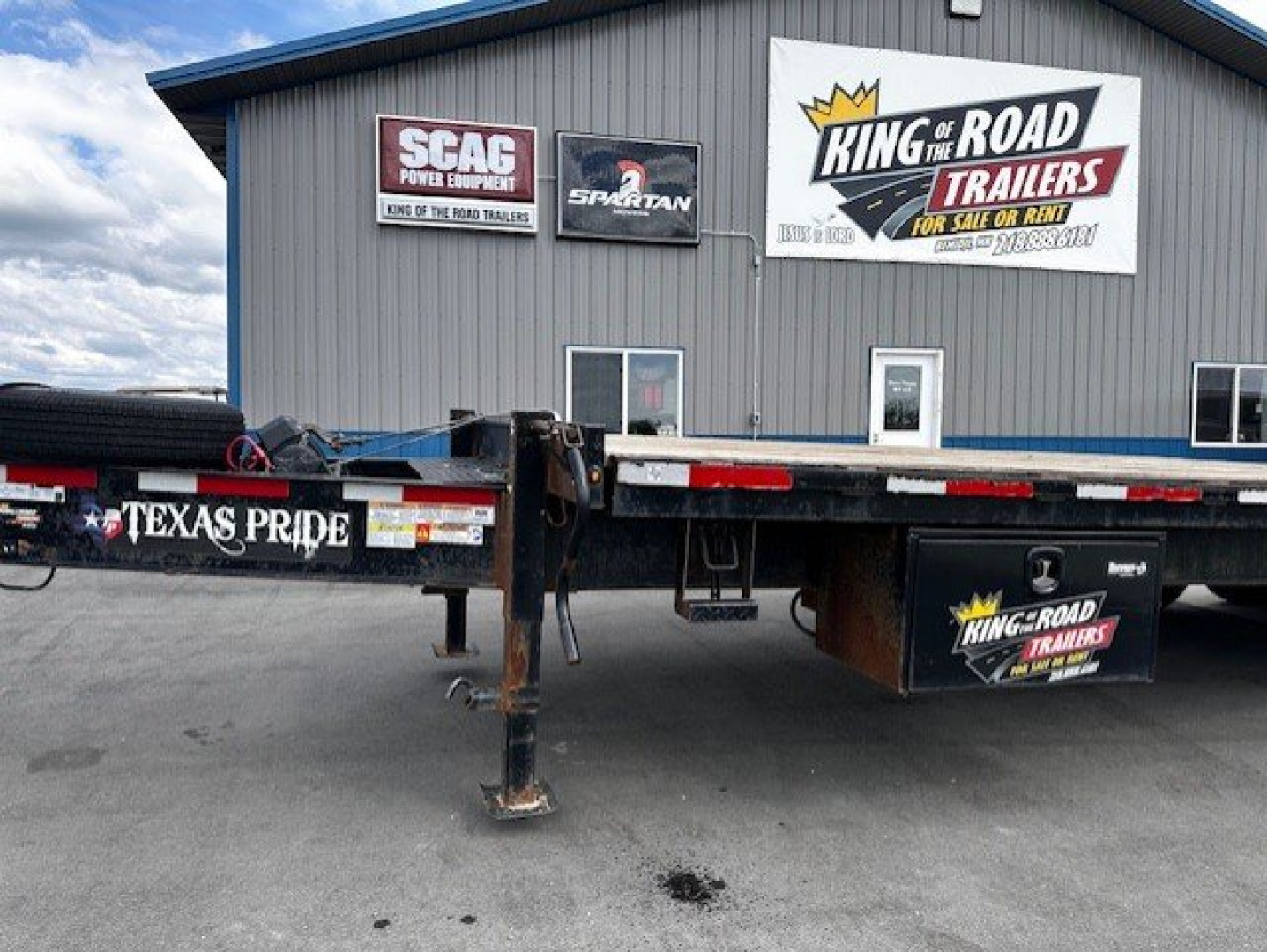 Used 2022 Texas Pride Trailers 102x25 TA 2/8K WnPl Bmp Car Hauler trailer