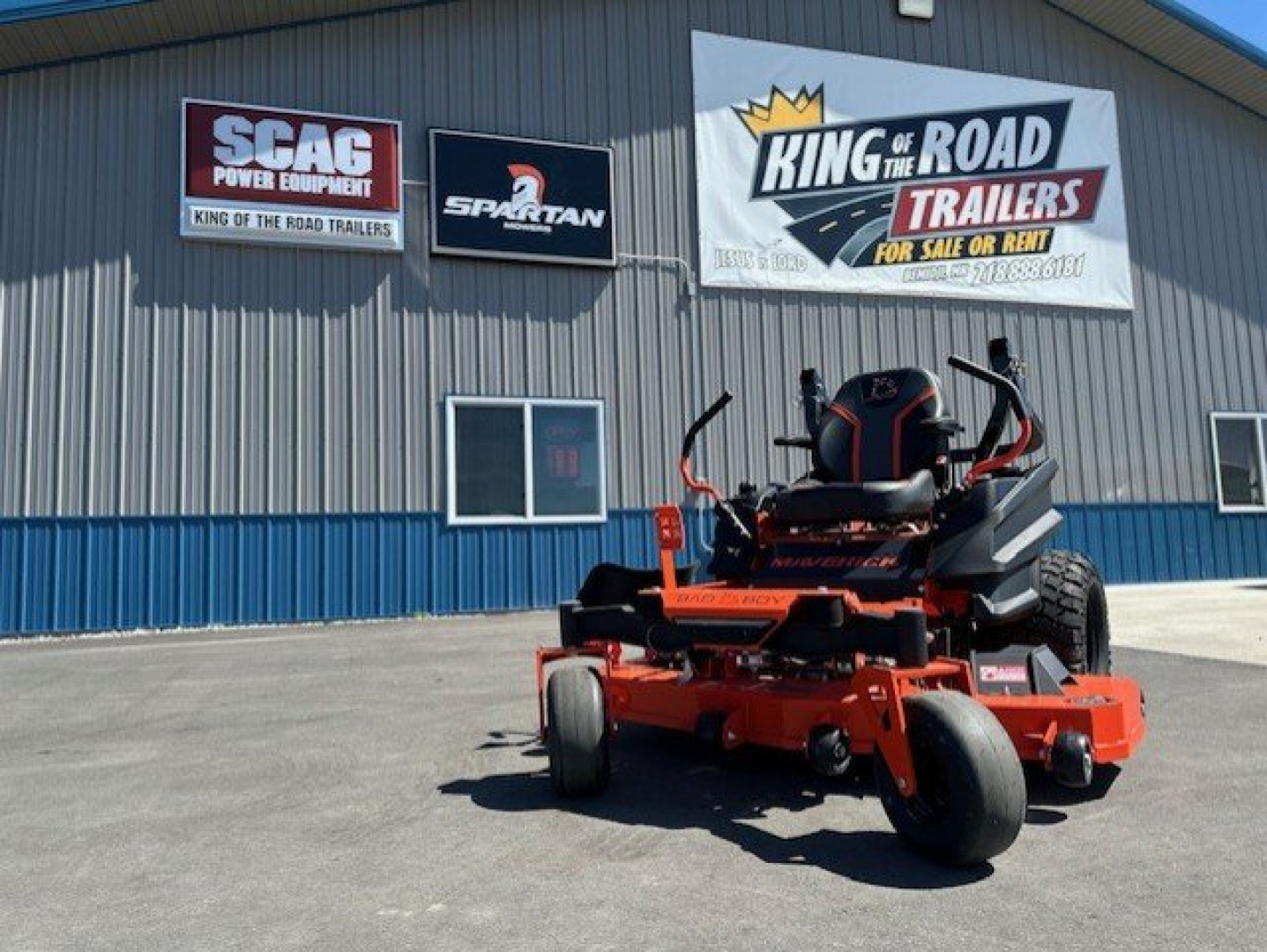 New 2023 BAD BOY Maverick 60" Deck Lawn Mower