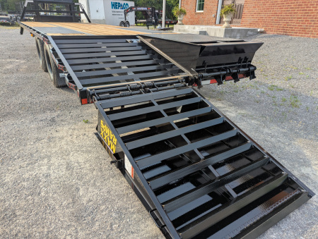 New 2025 DIAMOND T TRAILERS 10225DTF Deckover Trailer