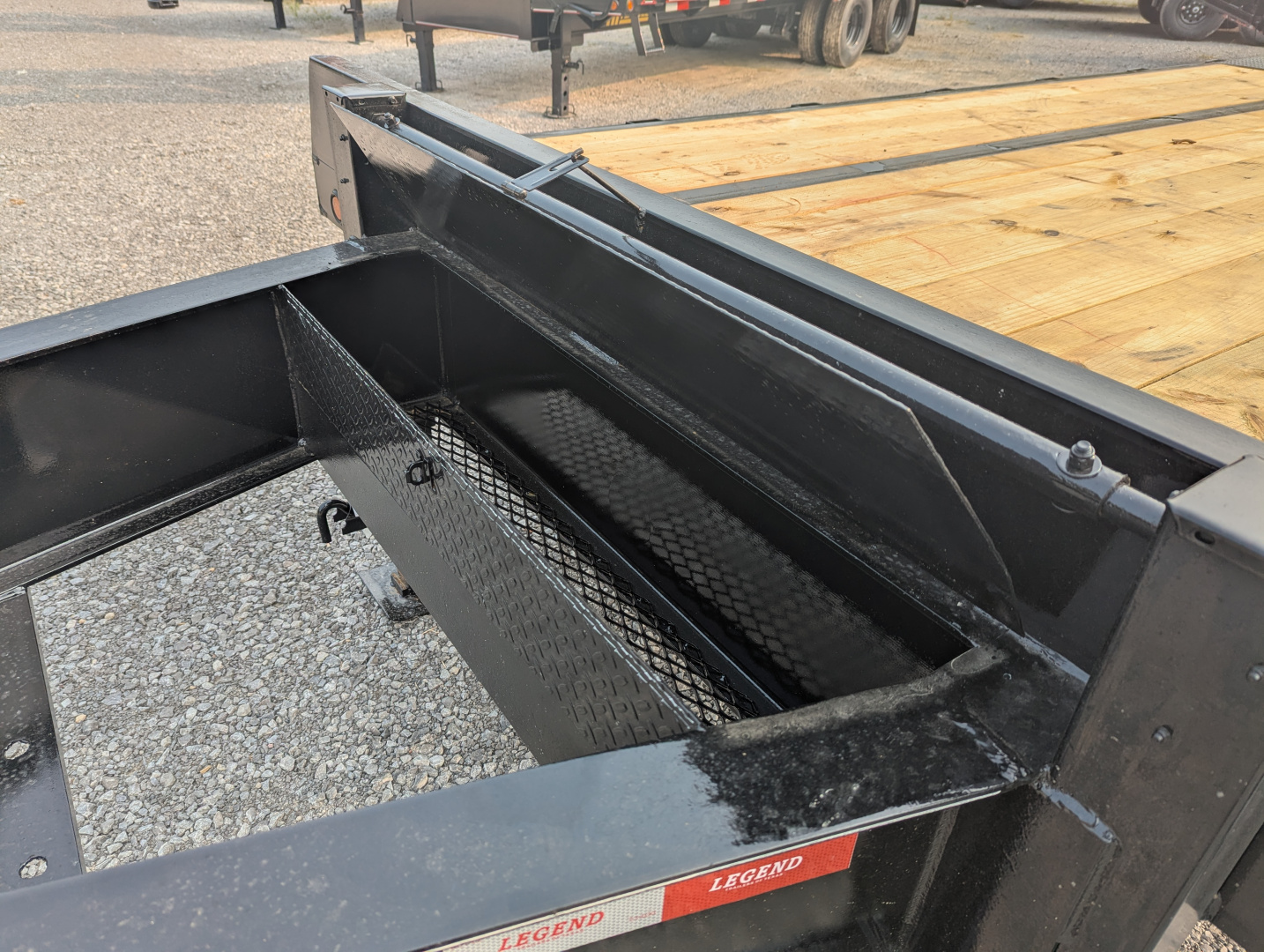 New 2025 Legend Trailers PF25 Deckover Trailer