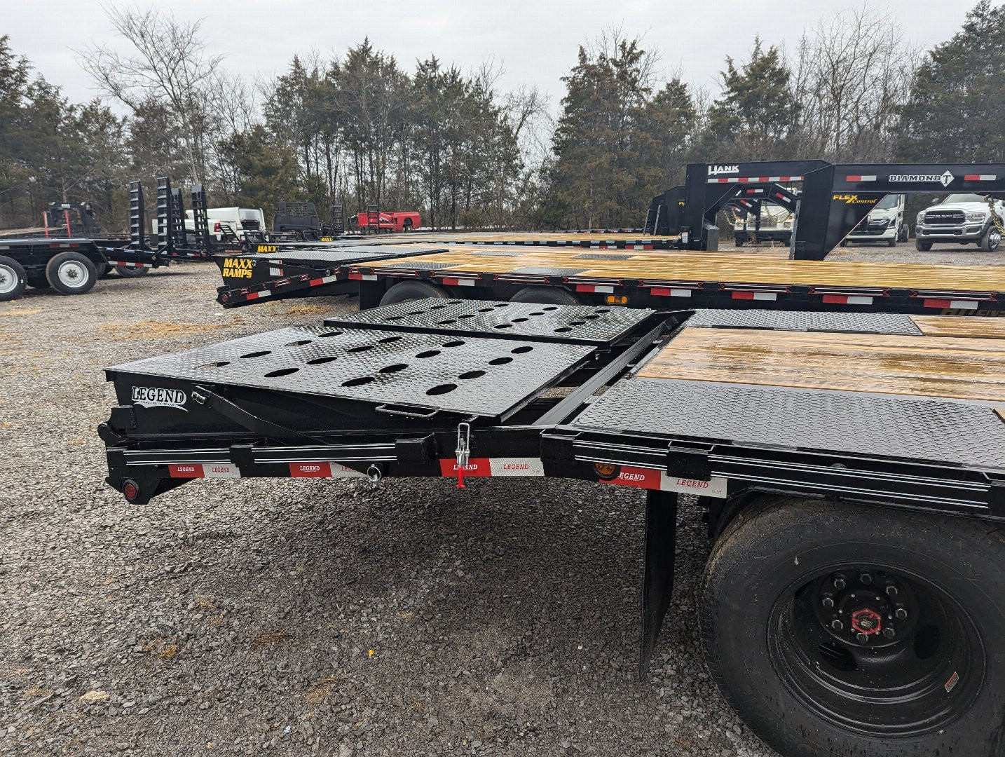 New 2025 Legend Trailers PF25 Deckover Trailer