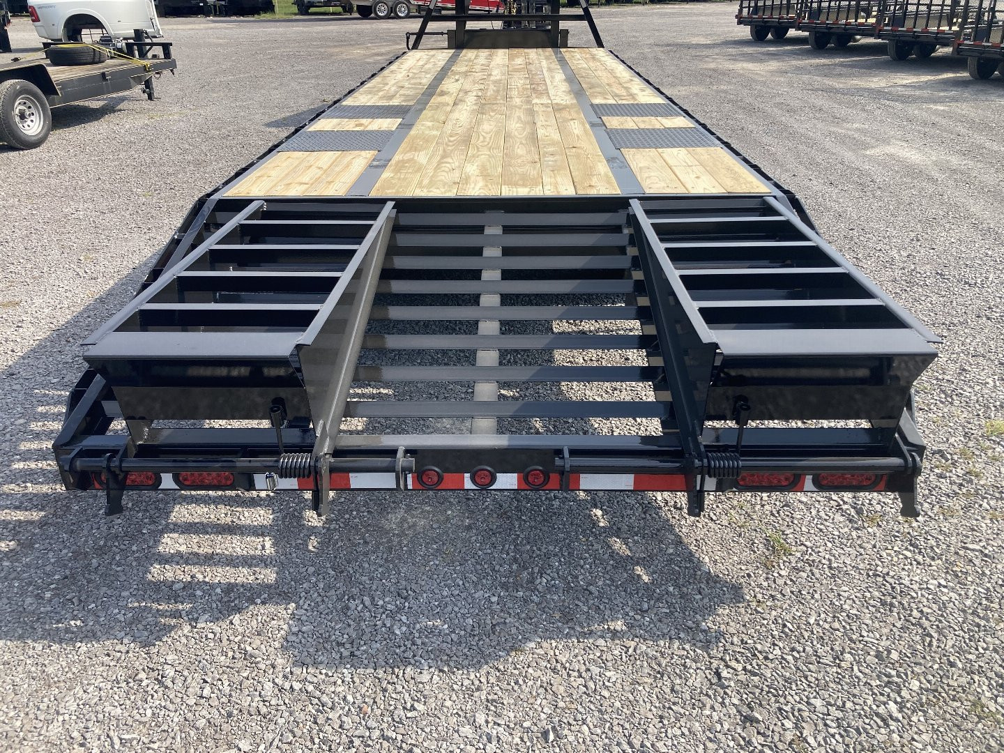 New 2024 DIAMOND T TRAILERS  10230DTF Deckover Trailer