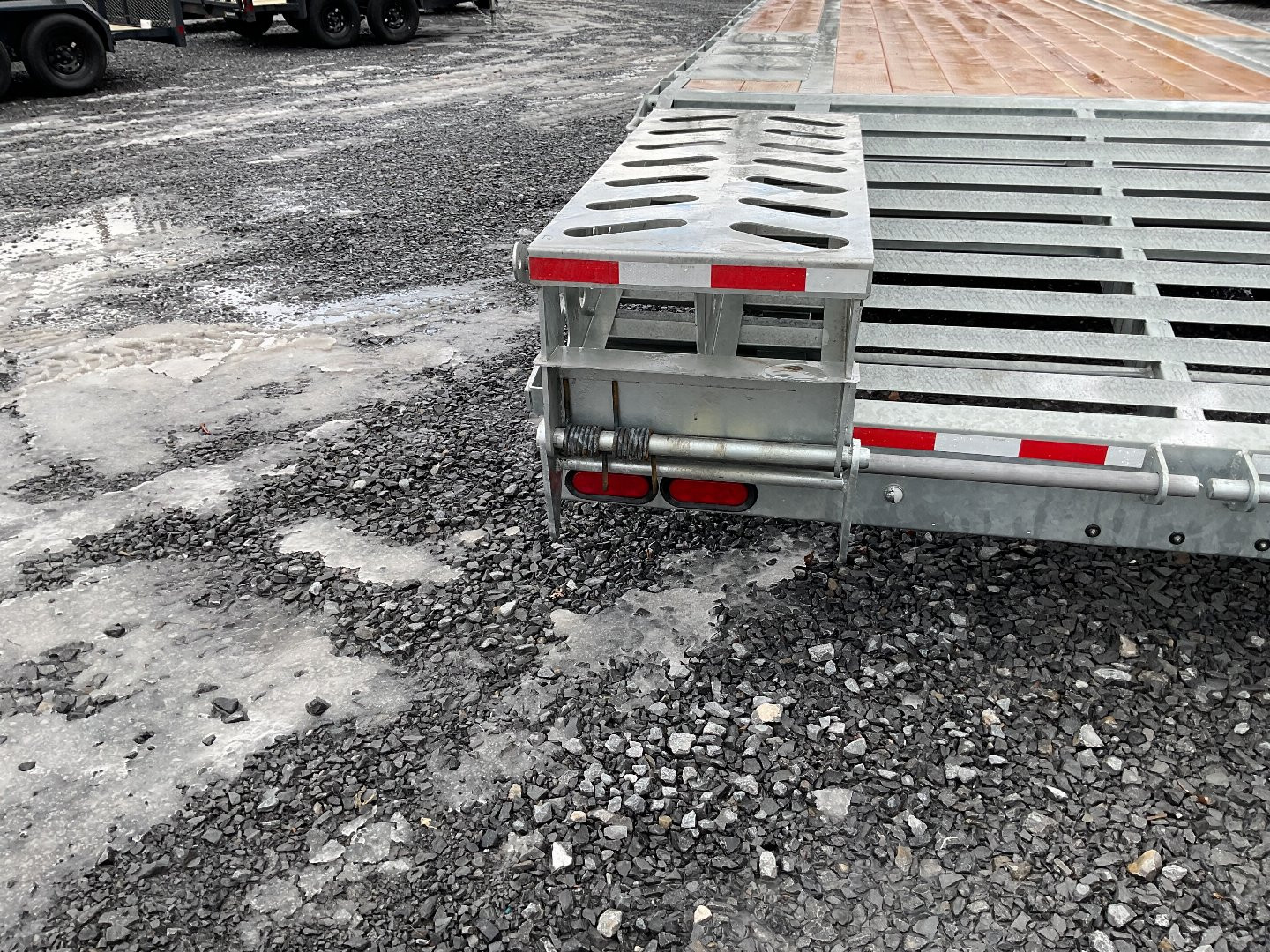 New 2025 Triumph Trailers GMDDF8 Equipment Trailer 102"X25' 14K (20'+5" Dovetail)