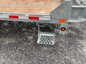 New 2025 Triumph Trailers GMDDF8 Equipment Trailer 102"X25' 14K (20'+5" Dovetail)