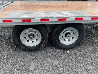 New 2025 Triumph Trailers GMDDF8 Equipment Trailer 102"X25' 14K (20'+5" Dovetail)