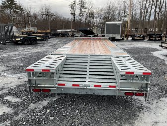 New 2025 Triumph Trailers GMDDF8 Equipment Trailer 102"X25' 14K (20'+5" Dovetail)