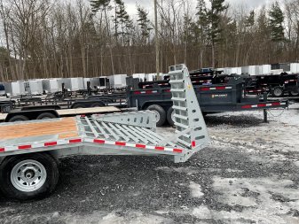 New 2025 Triumph Trailers GMDDF8 Equipment Trailer 102"X25' 14K (20'+5" Dovetail)