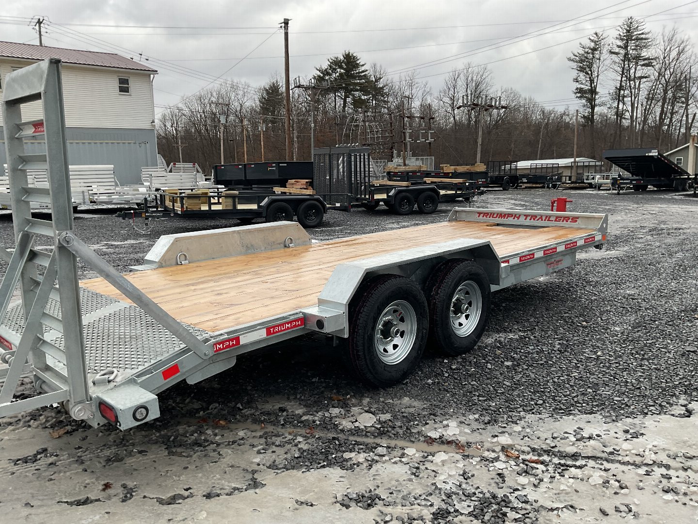 New 2025 Triumph Trailers GBCH9 Equipment Trailer 82"X20' 14K (18'+2' Dovetail)