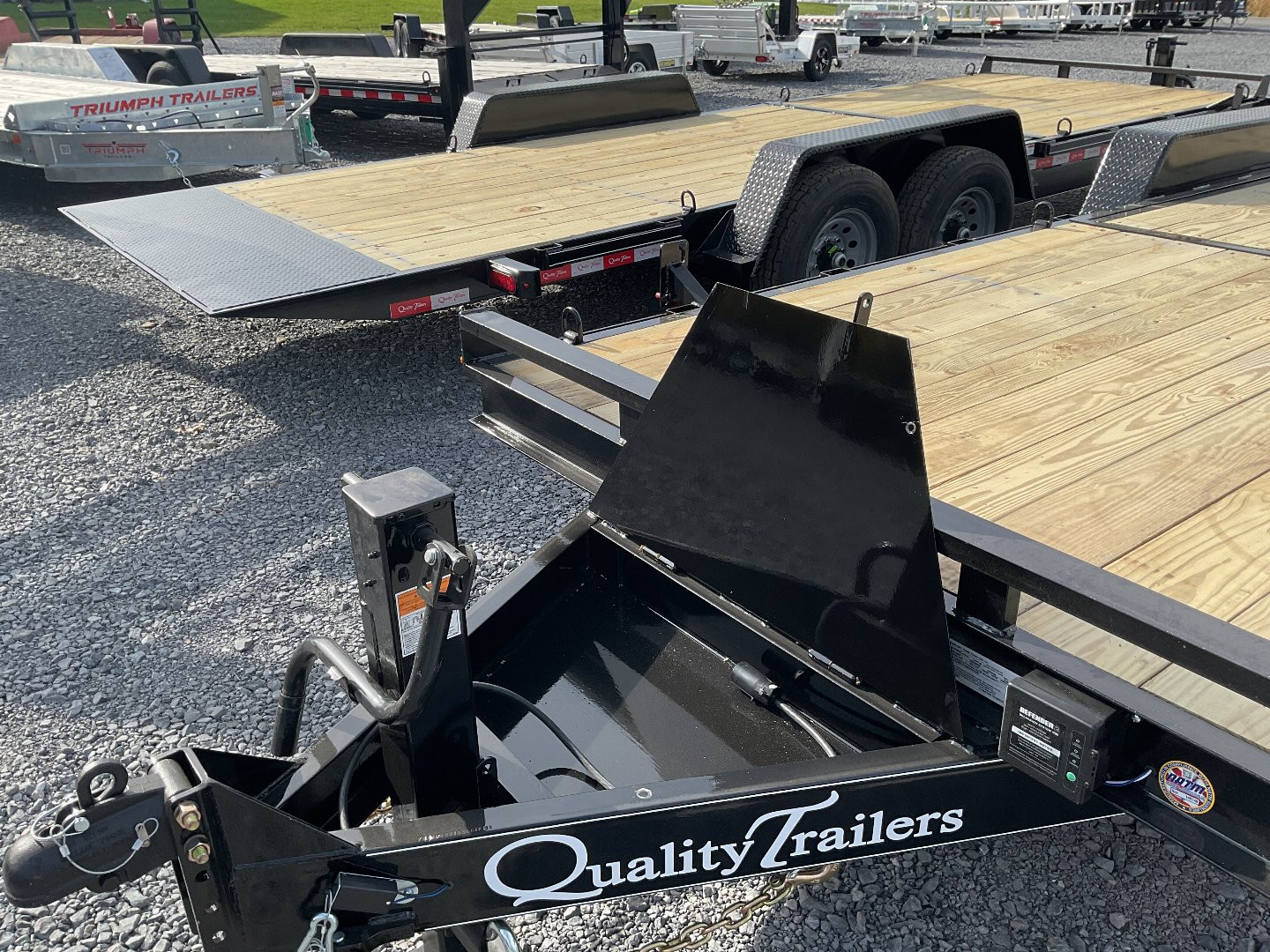 New 2025 QUALITY TRAILERS Pro-DWT Equipment Trailer 82"X22' 15K Split Tilt (8'fixed+14' tilt)