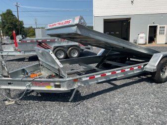 New 2025 Triumph Trailers GHTEH9-TA82X20-70 Tilt Trailer 82"X20' 14k