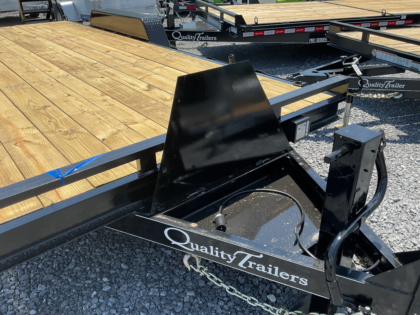 New 2024 Quality Trailers Pro-DW Equipment Trailer/Utility Trailer 82"x18'(16'+2' dovetail)9990#