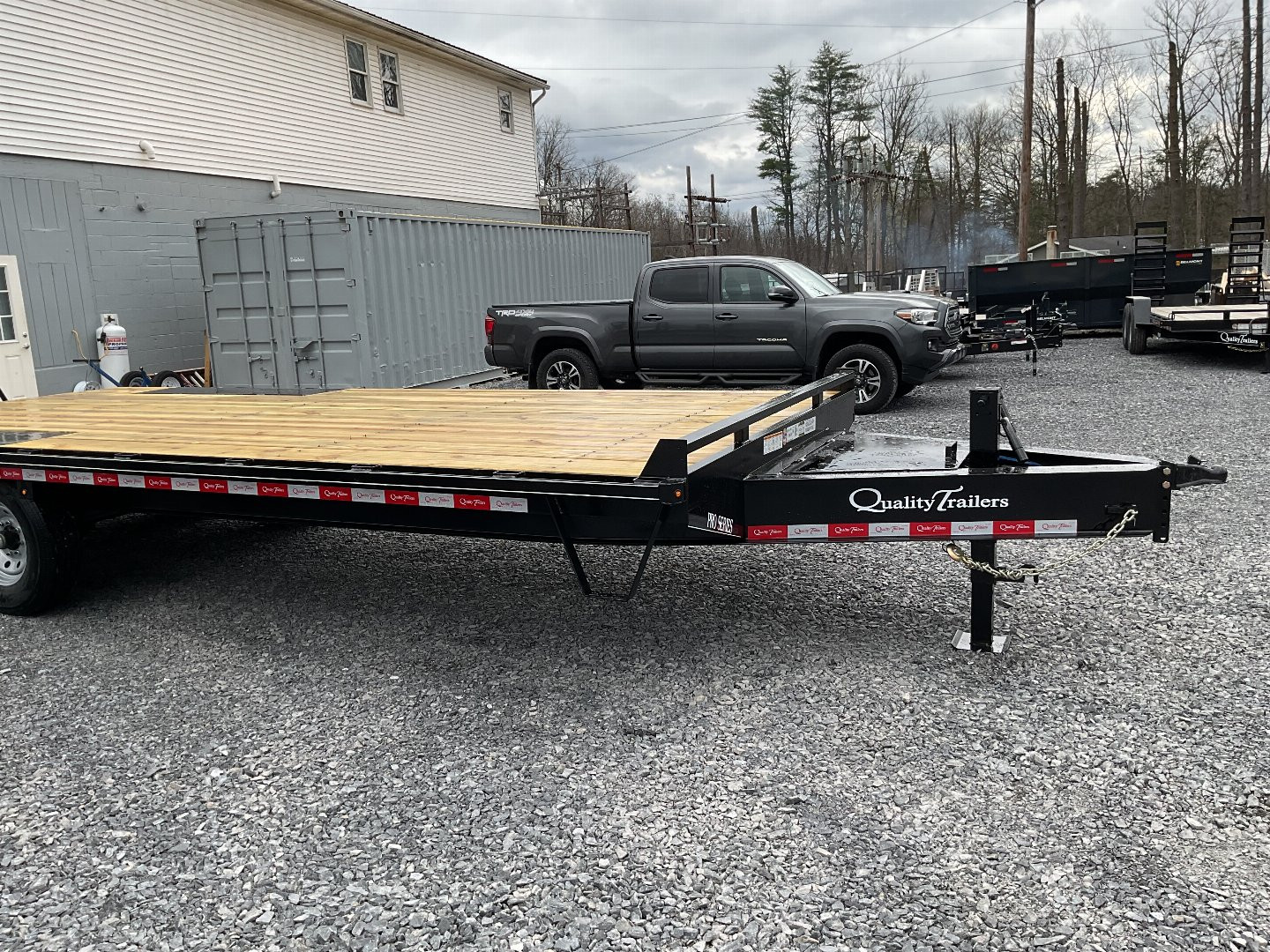 New 2024 Quality Trailers Pro-P Equipment Trailer/Deckover Trailer 16K 23'(18'+5' dovetail)