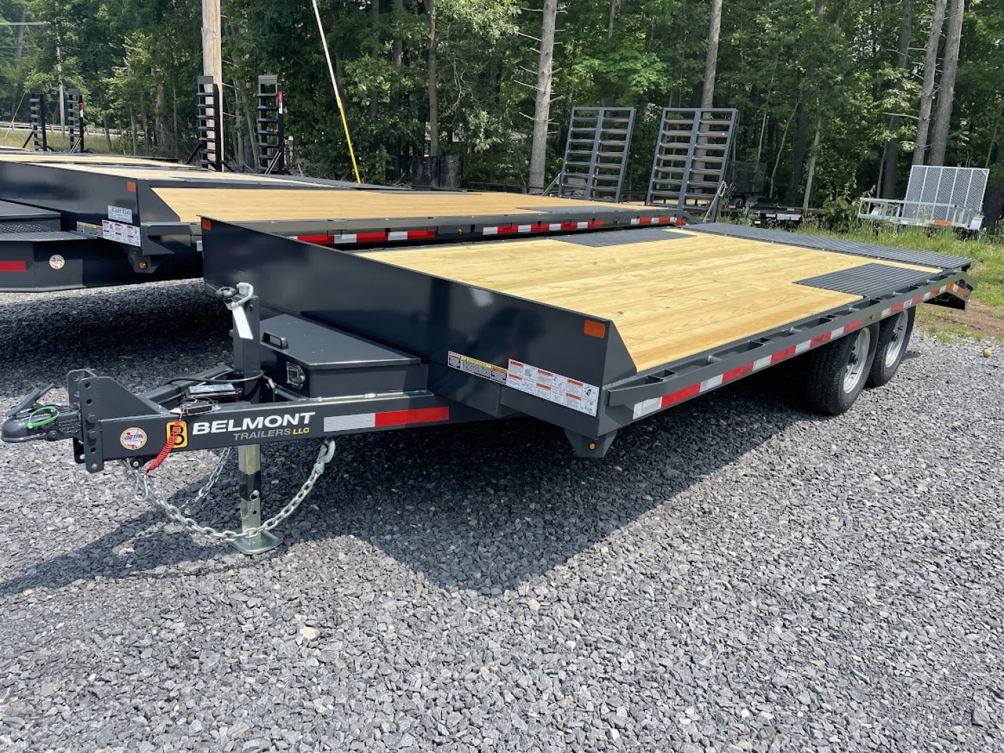 New 2024 BELMONT 91"x17' 10k Deckover Trailer/Equipment Trailer (14'+3' Dovetail)
