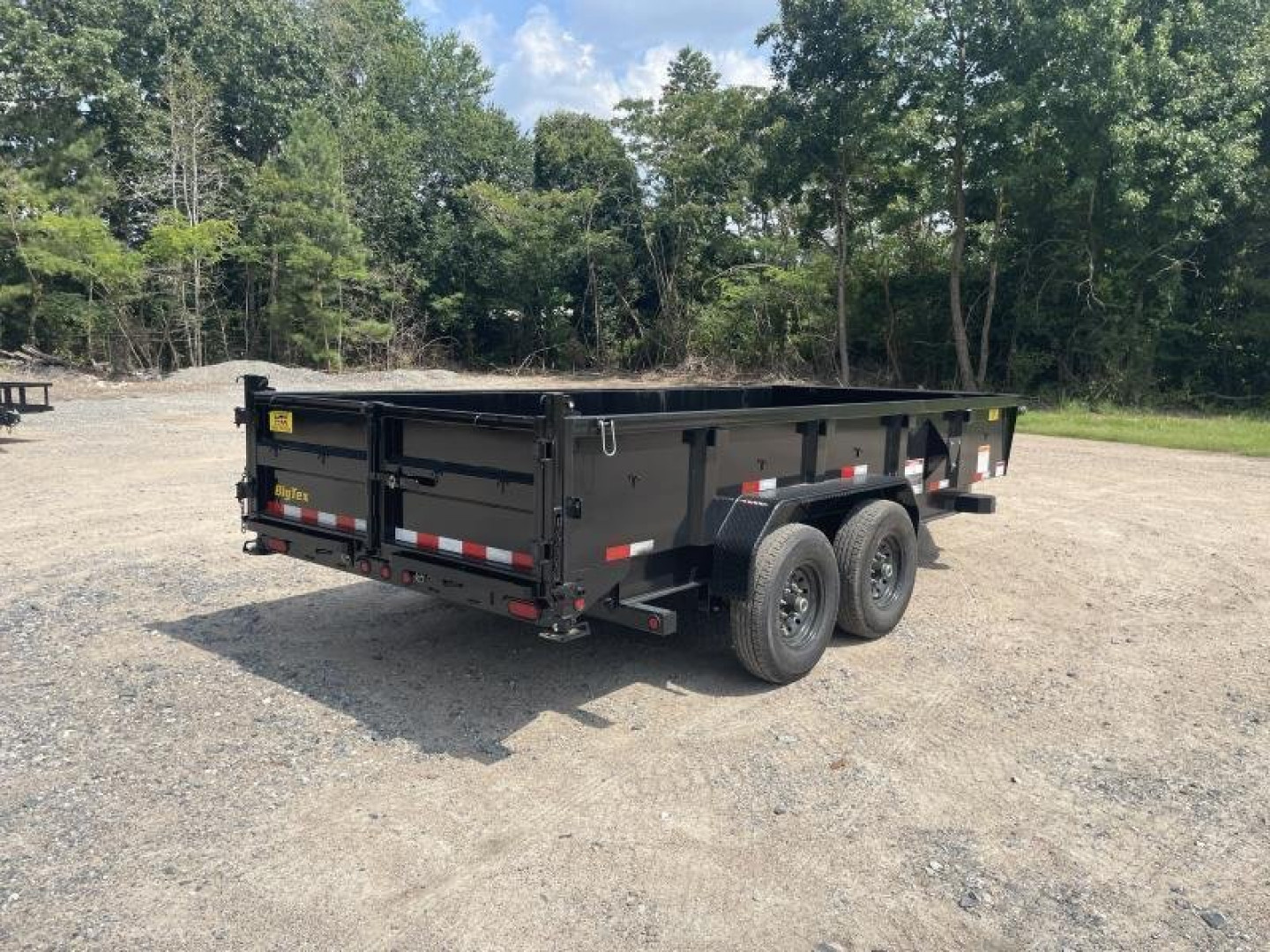 New 2026 Big Tex 7x16 LP Low Pro 14K Dump w/ Slide-In Ramps *Take an additional $300 off with an instant rebate thru 10/31*