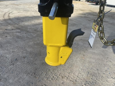 New 2026 Big Tex 20+5 22GN Gooseneck w/ Mega Ramps 23900 GVWR