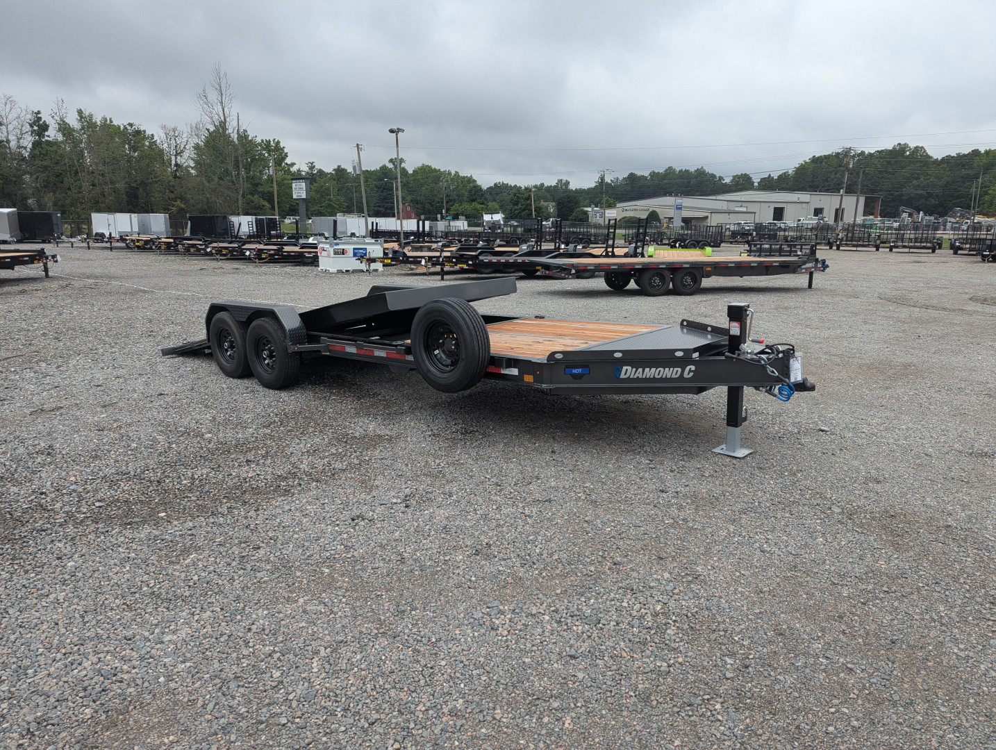 New 2025 Diamond C HDT 207 22' Tilt Trailer 14900 GVWR