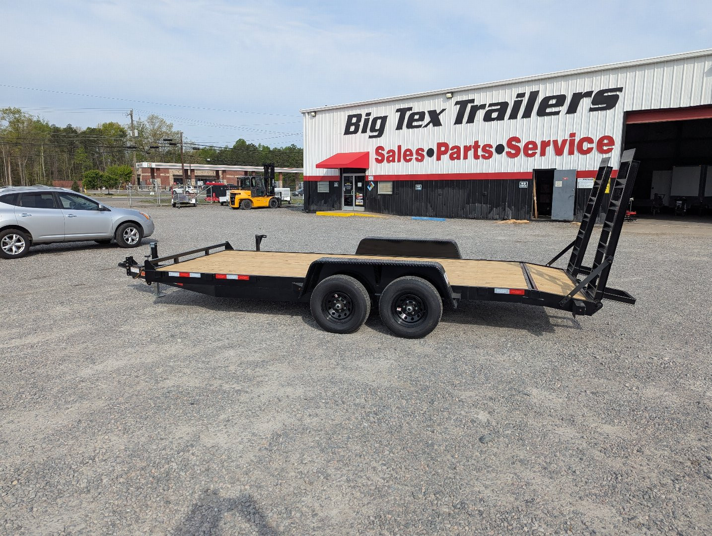 New 2025 Down 2 Earth Trailers 20ft 10K w/ Fold Up Ramps