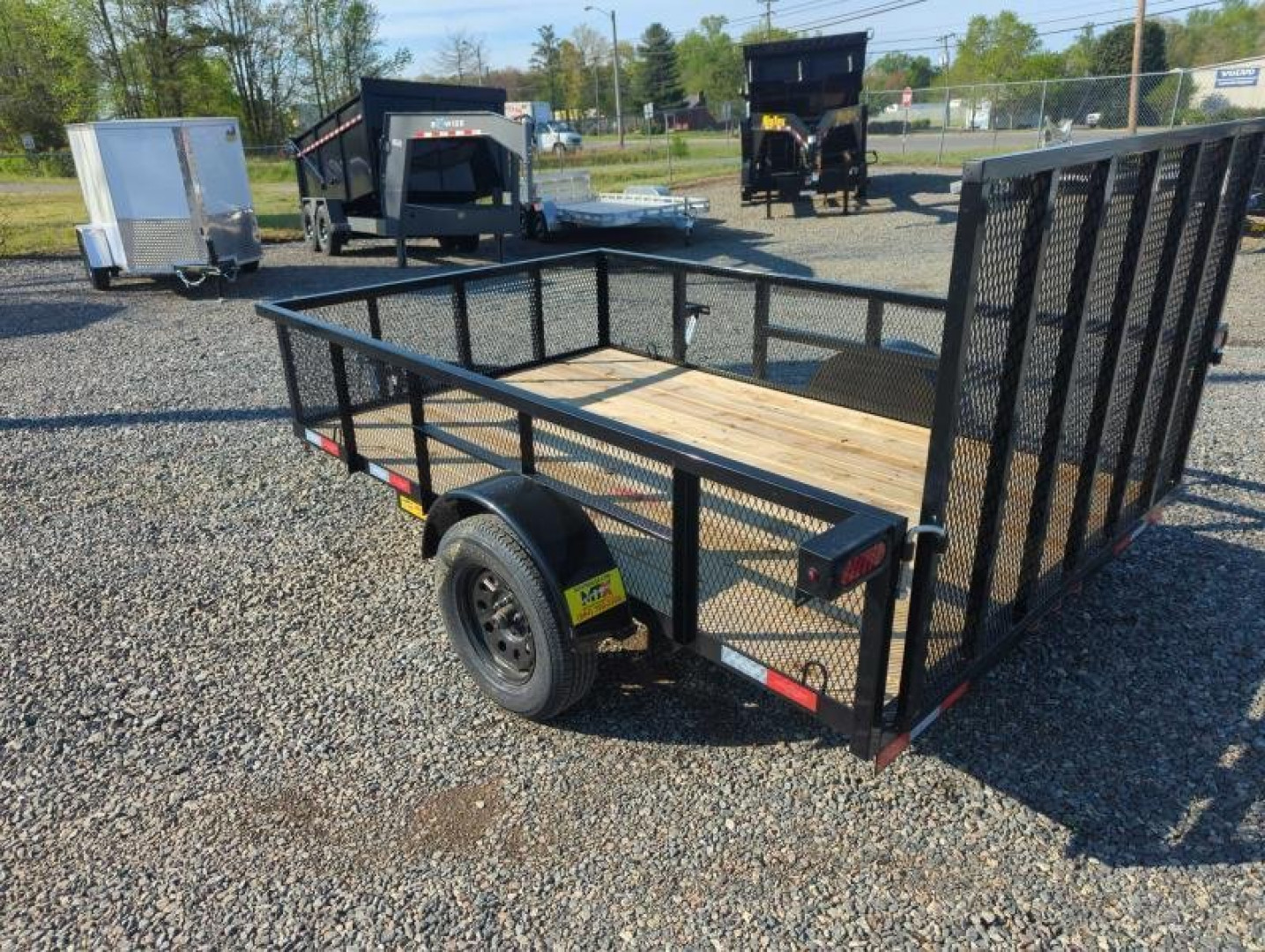 New 2025 Down 2 Earth Trailers 6x10 w/ 2ft Expanded Sides and Gate