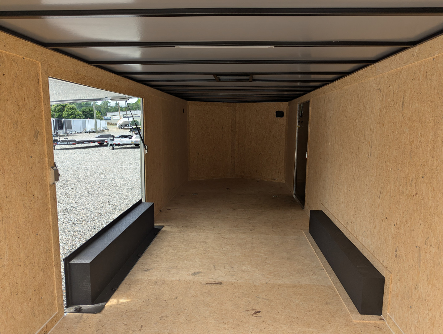 New 2025 Covered Wagon 8.5x24 10K Gold Series w/ Ramp & Escape Door