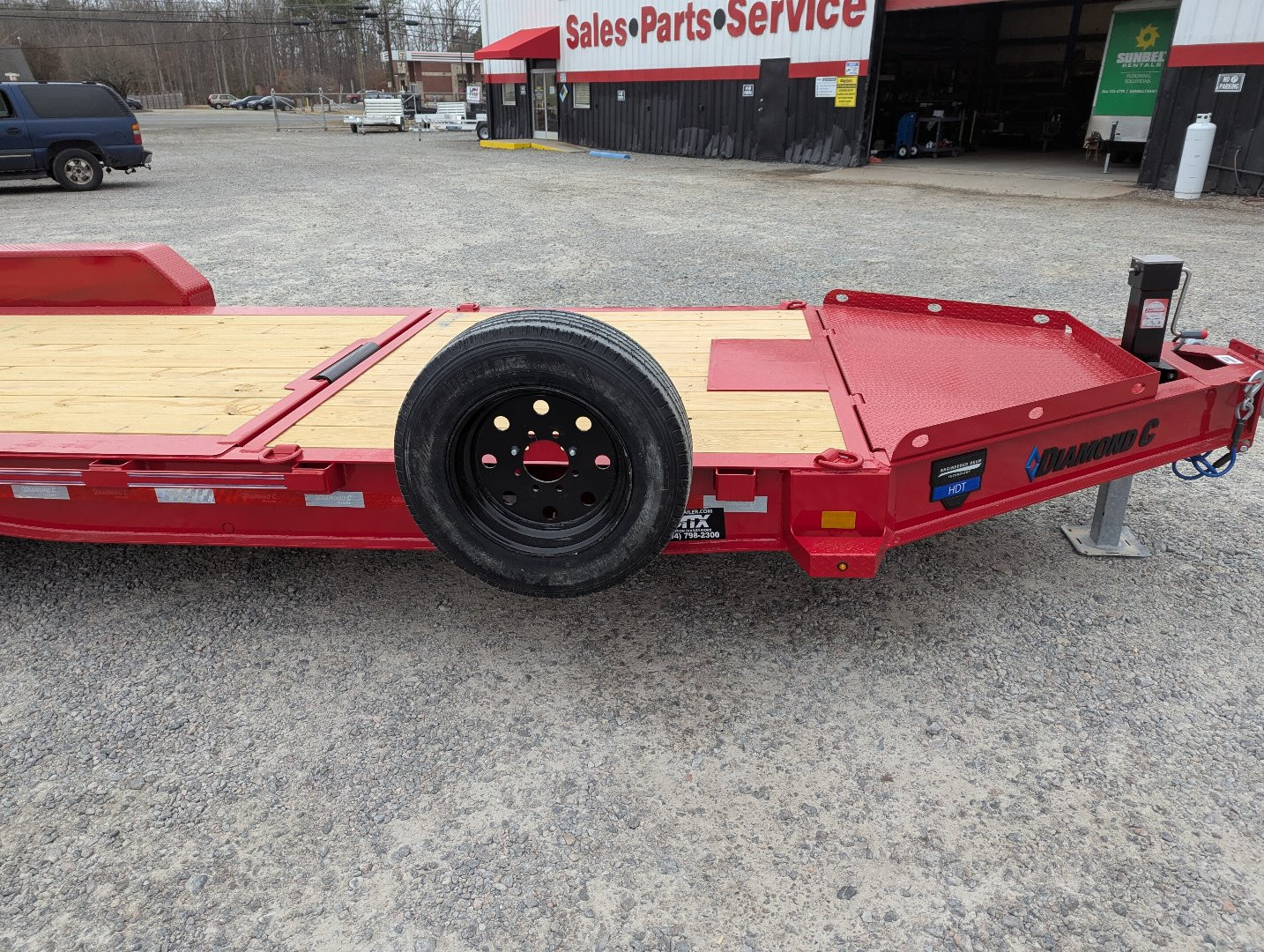 New 2025 Diamond C HDT 208 22' Tilt Equipment Trailer 18000 GVWR