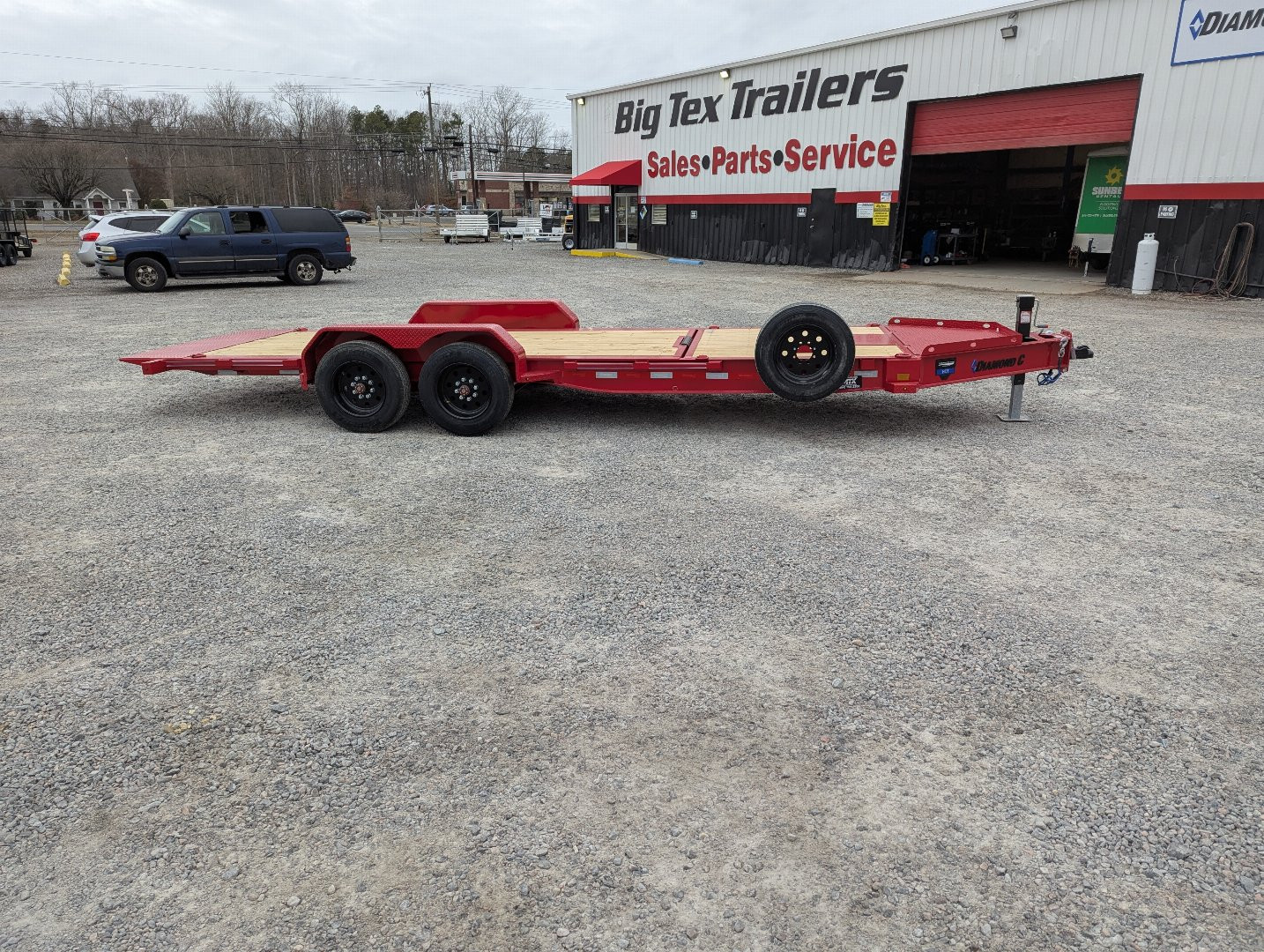 New 2025 Diamond C HDT 208 22' Tilt Equipment Trailer 18000 GVWR