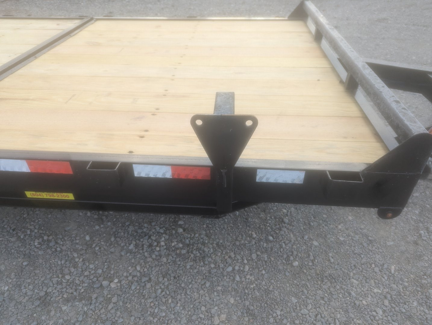 New 2025 Down 2 Earth Trailers 22ft 14K w/ Wood Deck Gravity Tilt Carhauler