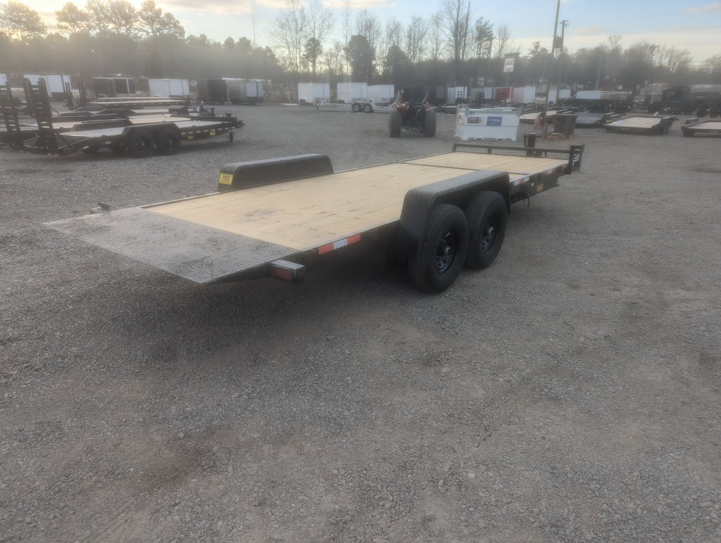 New 2025 Down 2 Earth Trailers 22ft 14K w/ Wood Deck Gravity Tilt Carhauler