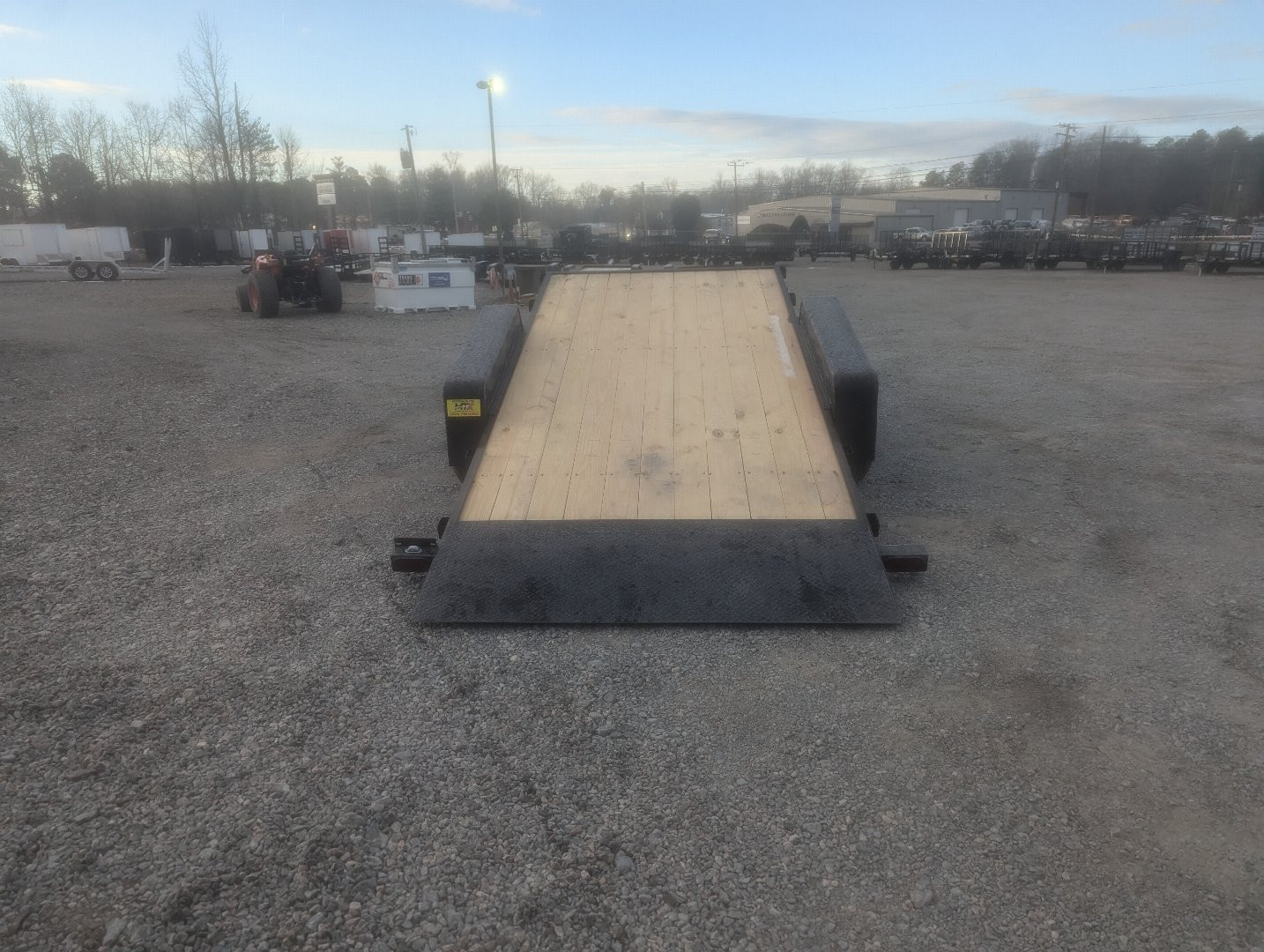 New 2025 Down 2 Earth Trailers 22ft 14K w/ Wood Deck Gravity Tilt Carhauler