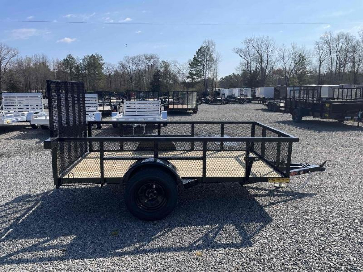 New 2025 Down 2 Earth 5x10 w/ 2ft Expanded Sides and Gate
