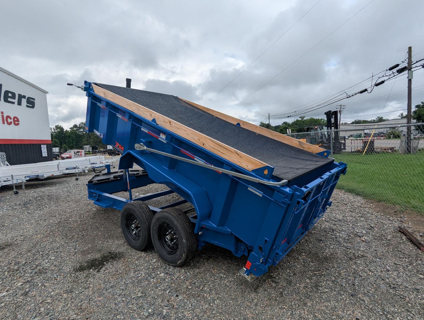 New 2025 Diamond C LPT 207 7x14 Telescopic Dump Trailer 14900 GVWR *Includes an instant $1500 rebate, ends Sept 26th*
