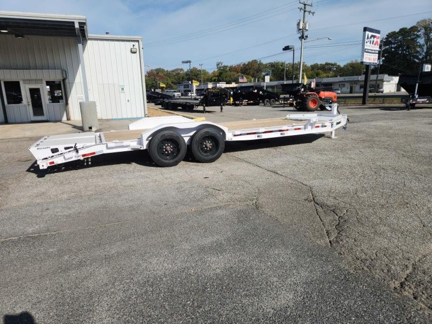 New 2025 Diamond C LPX 208 22' Low Profile Equipment Trailer w/ MAX Ramps 18000 GVWR *Take an additional $200 off selling price*