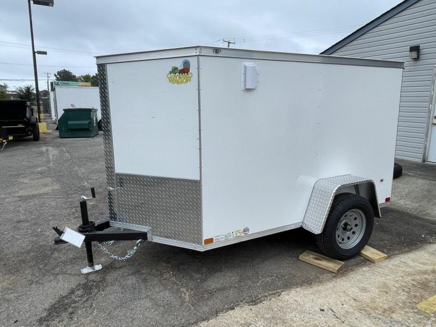 New 2025 Covered Wagon 5x8 Gold Series w/ Ramp Door