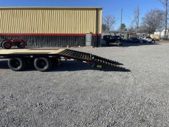 New 2025 Big Tex 20+5 22GN  Gooseneck w/ Fold Up Ramps 23900 GVWR