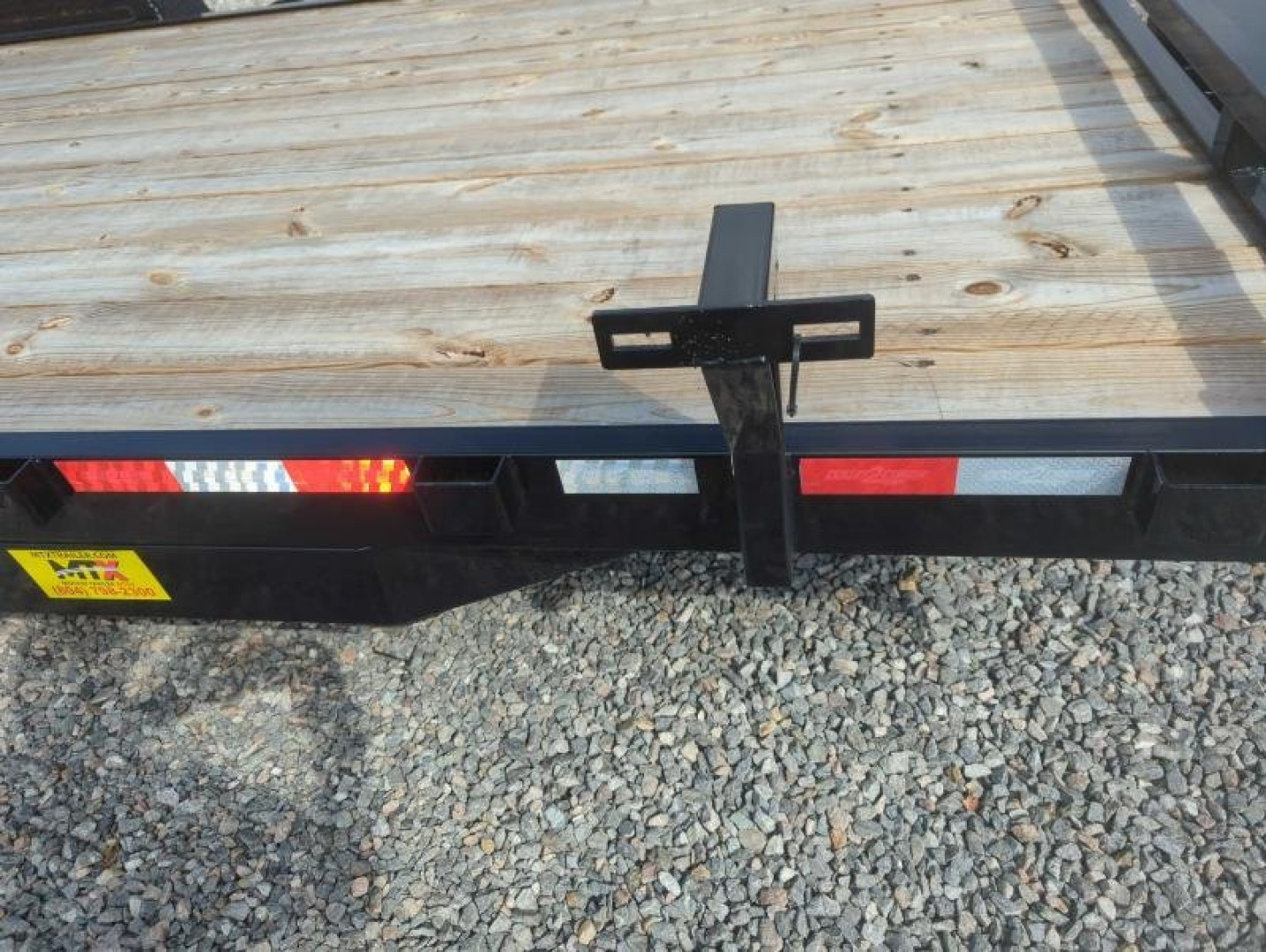 New 2024 Down 2 Earth Trailers 20ft 14K w/ Wood Deck Power Tilt