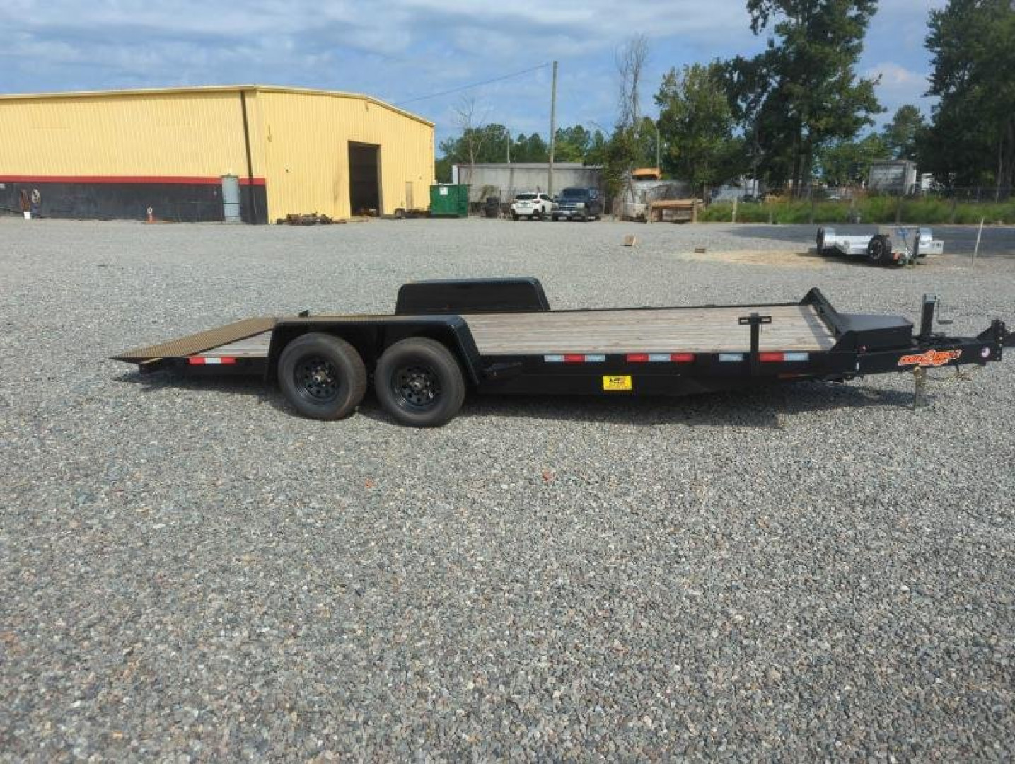 New 2024 Down 2 Earth Trailers 20ft 10K w/ Wood Deck Power Tilt