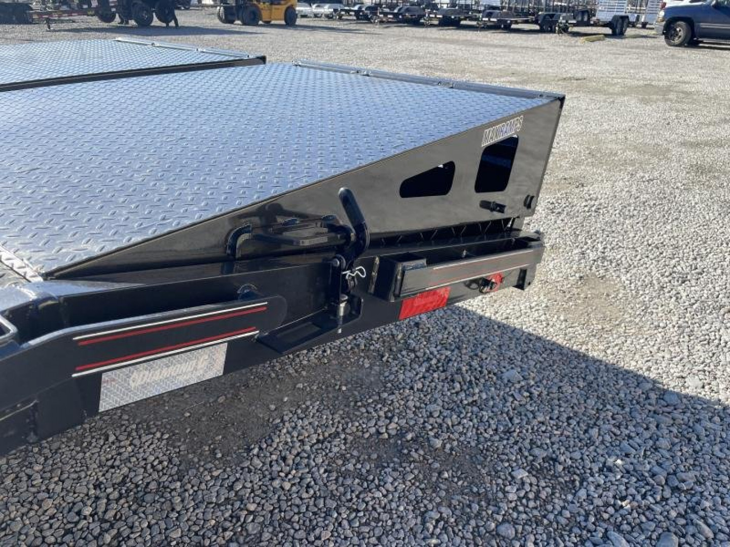 New 2024 Diamond C Trailers FMAX 212 40' Pacesetter Edition Tandem Dual Wheel Gooseneck Trailer w/ MAX Ramps 25900 GVWR