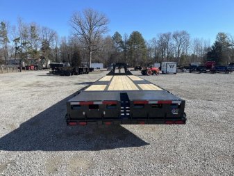 New 2024 Diamond C Trailers FMAX 212 40' Pacesetter Edition Tandem Dual Wheel Gooseneck Trailer w/ MAX Ramps 25900 GVWR