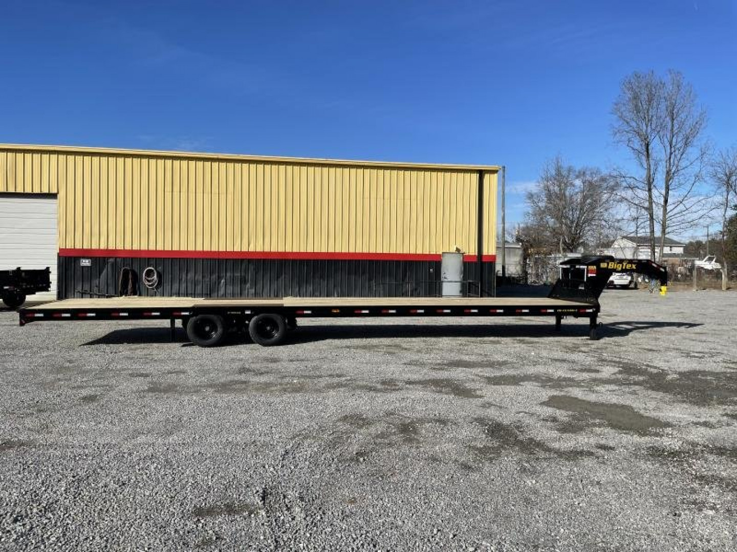 New 2024 Big Tex 40 22GN Gooseneck w/ Slide In Ramps