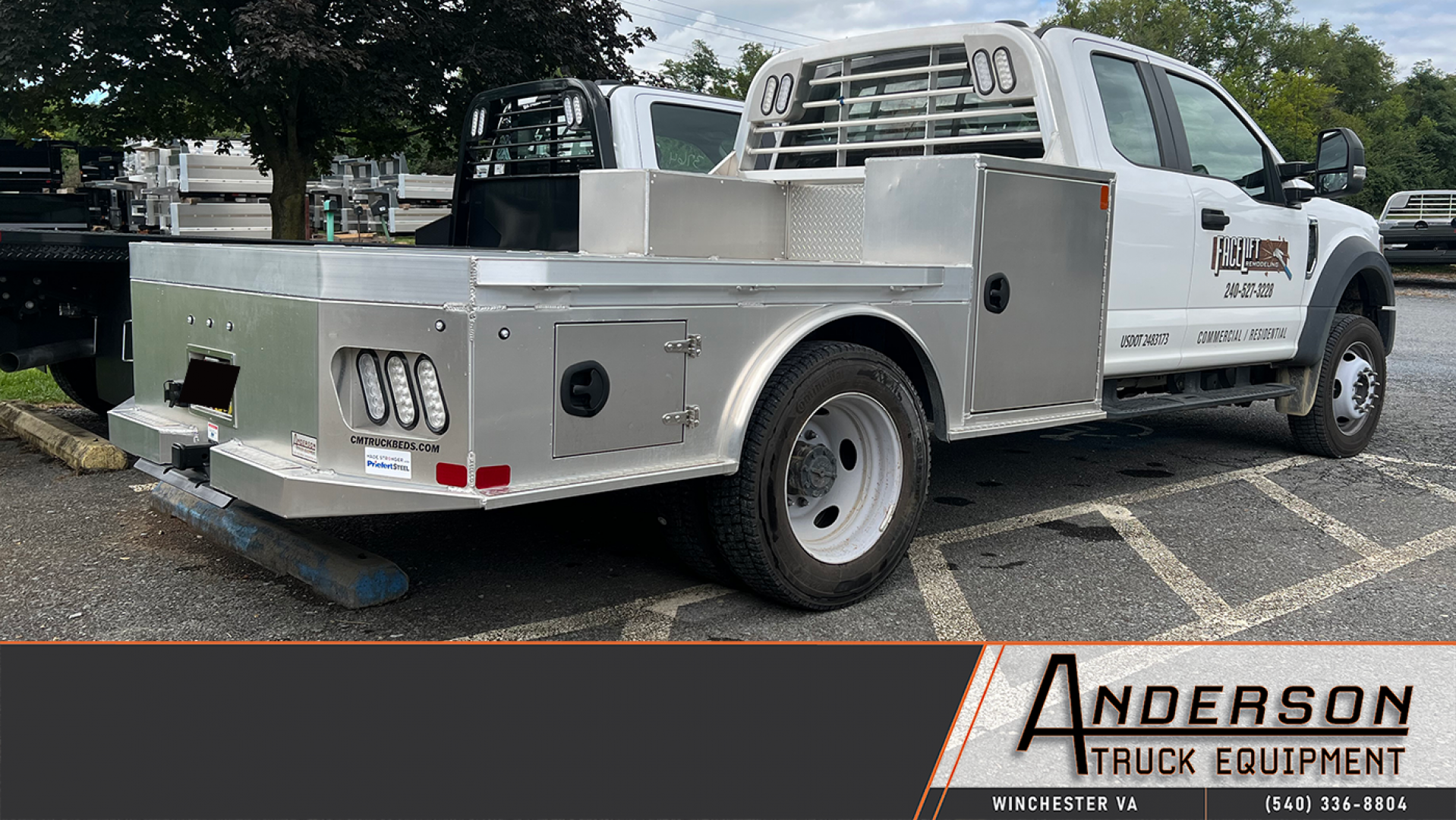 New CM ALSK DELUXE FLATBED - CAB CHASSIS, 60CA DRW