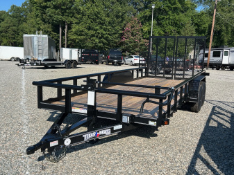 New 2025 TEXAS BRAGG TRAILERS 20BP 10K w/ Split Gate Equipment Trailer