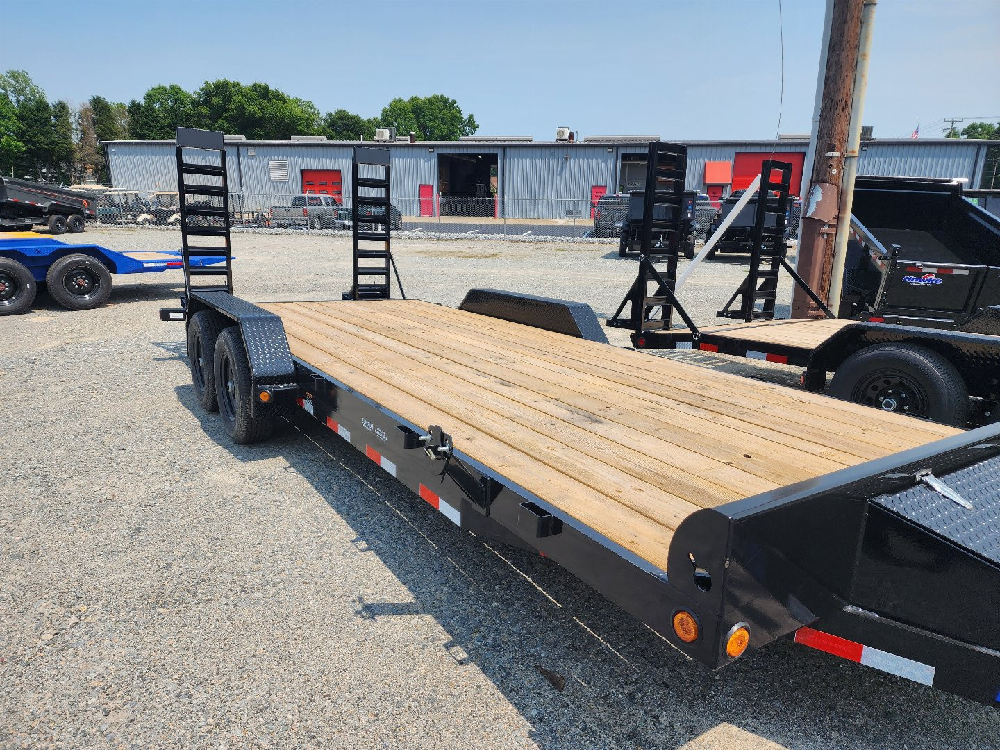 New 2025 Load Trail 20' 10K Car Hauler w/ Slide in Ramps