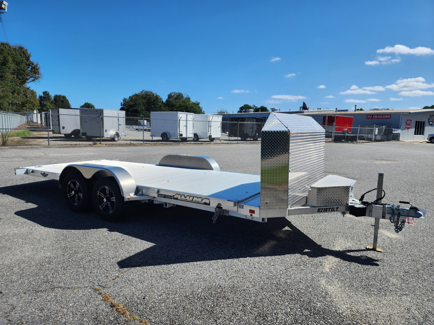 New 2024 ALUMA 8218 Low Clearance Tilt Car Trailer Car / Racing Trailer