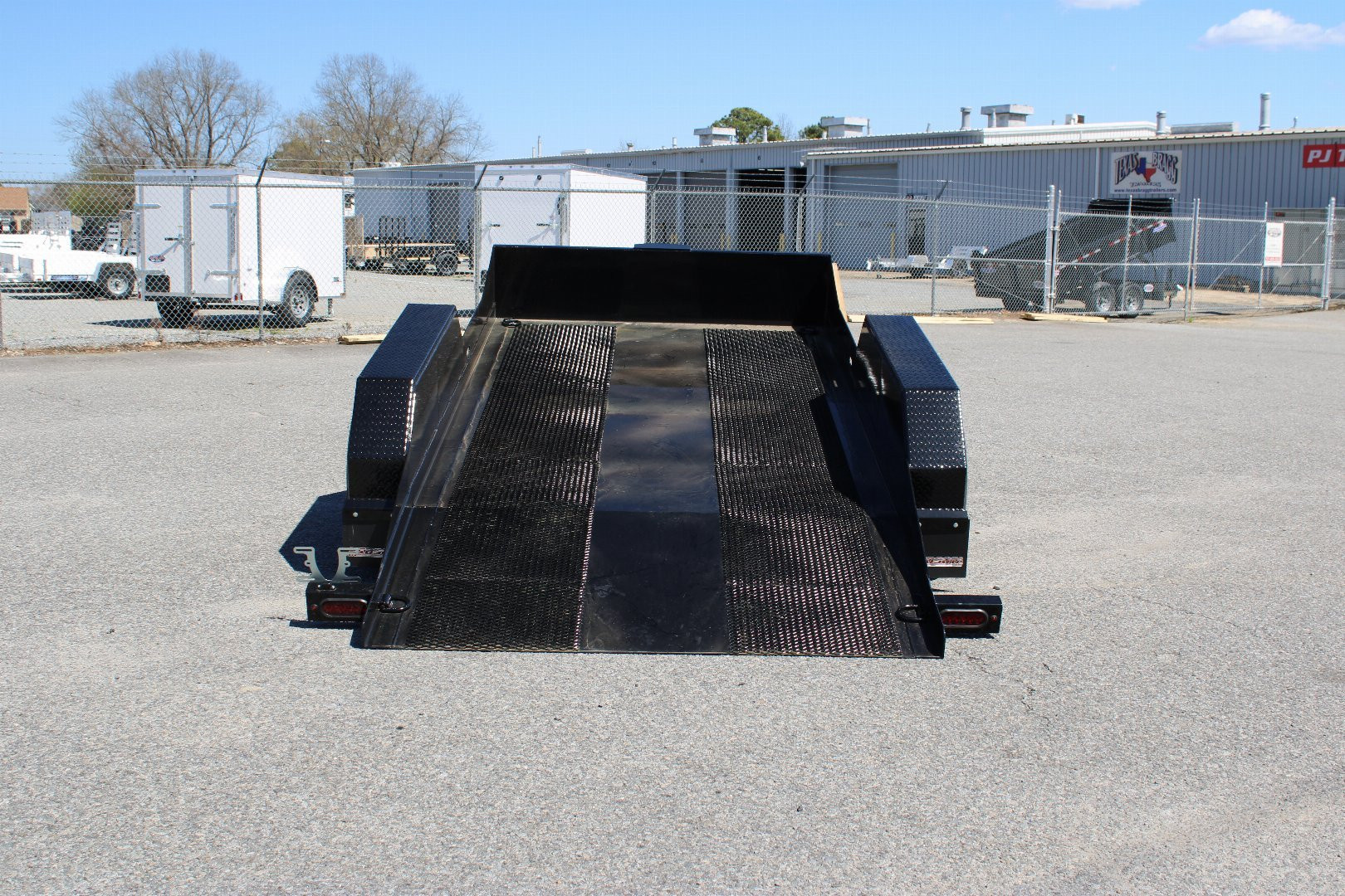 New 2025 MIDSOTA SL16 Equipment Trailer