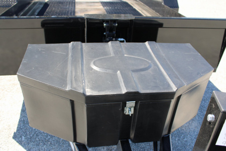 New 2025 MIDSOTA SL16 Equipment Trailer