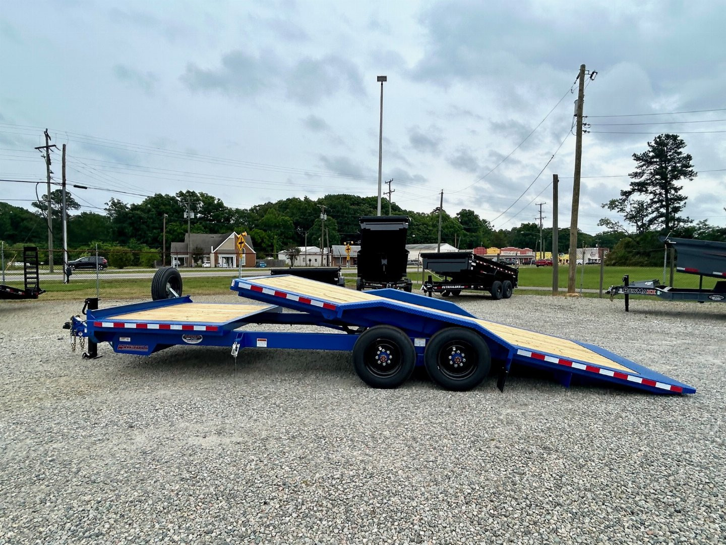 New 2025 MIDSOTA TBWB-24 Equipment Trailer