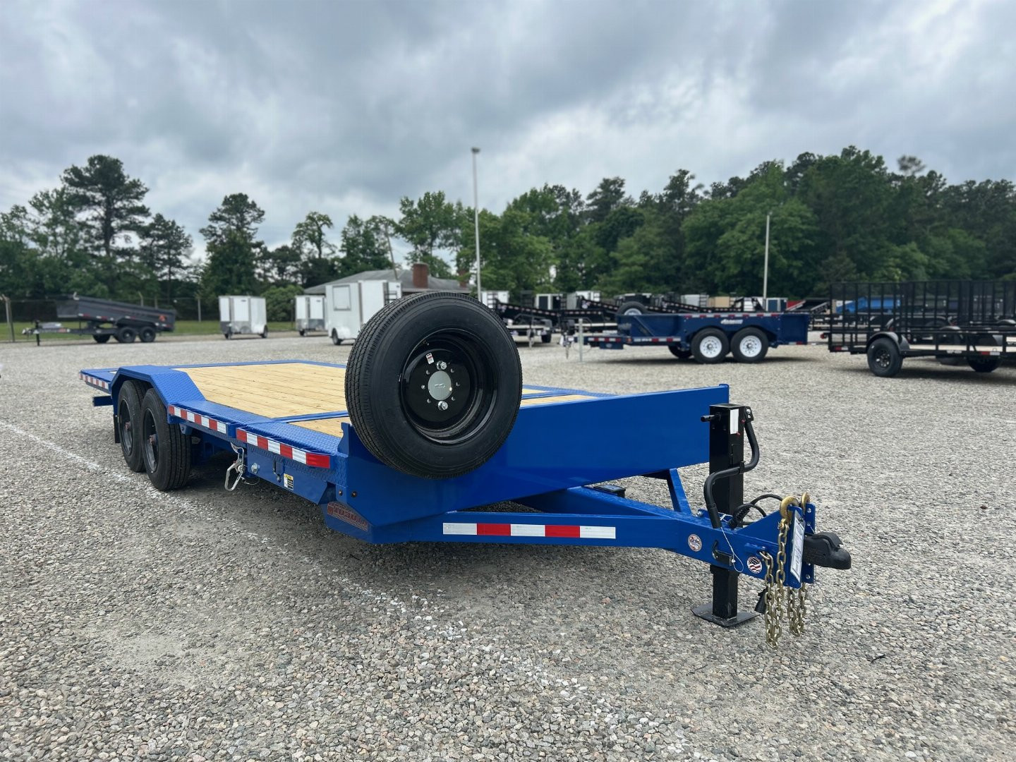 New 2025 MIDSOTA TBWB-22 Equipment Trailer