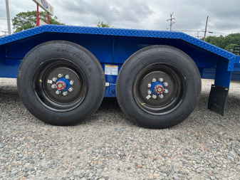 New 2025 MIDSOTA TBWB-22 Equipment Trailer